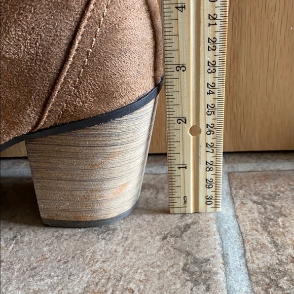 ✨HP✨ Express ankle boots - Picture 6 of 6